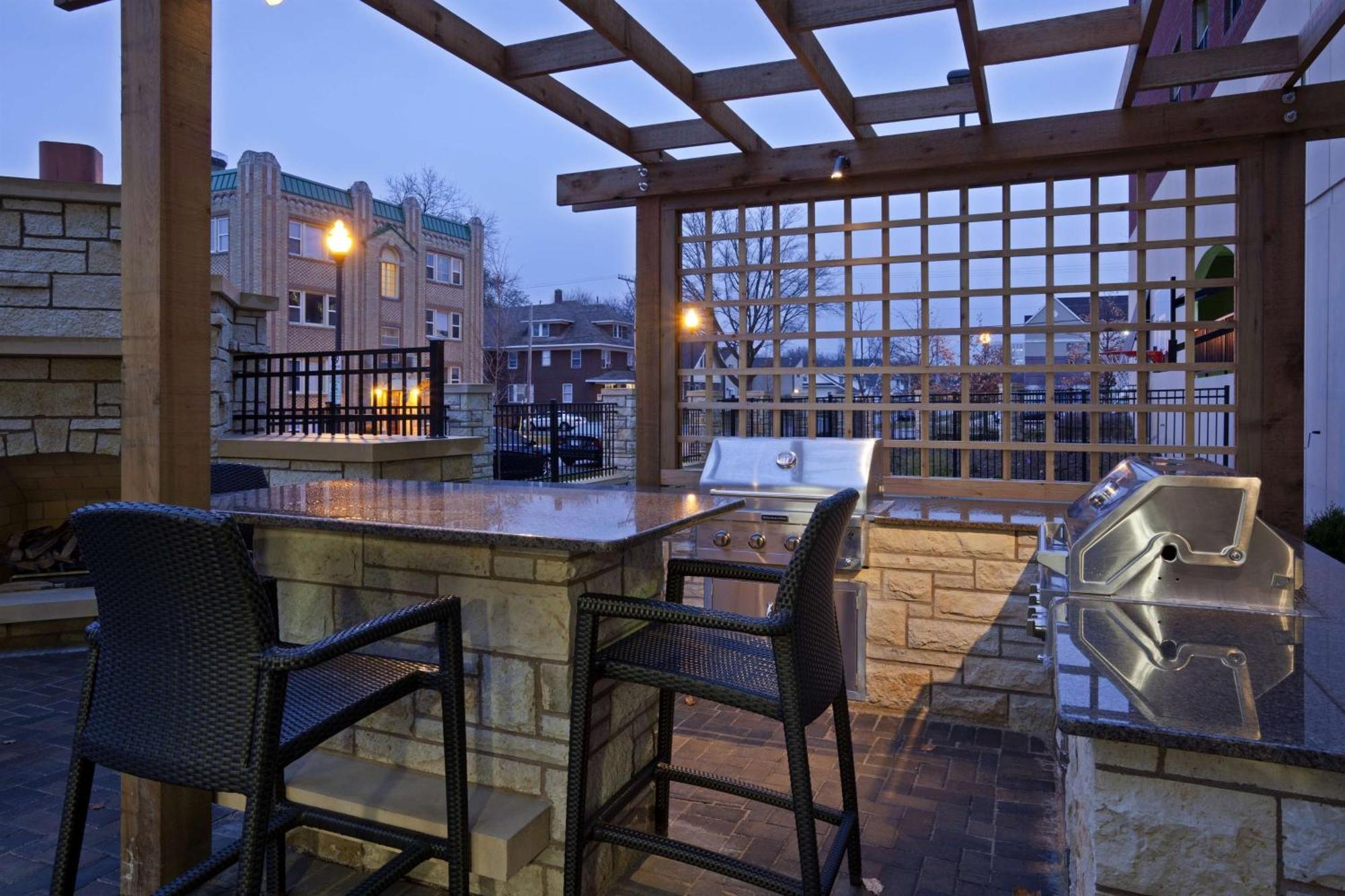Homewood Suites By Hilton Rochester Mayo Clinic-St. Marys Campus Екстериор снимка